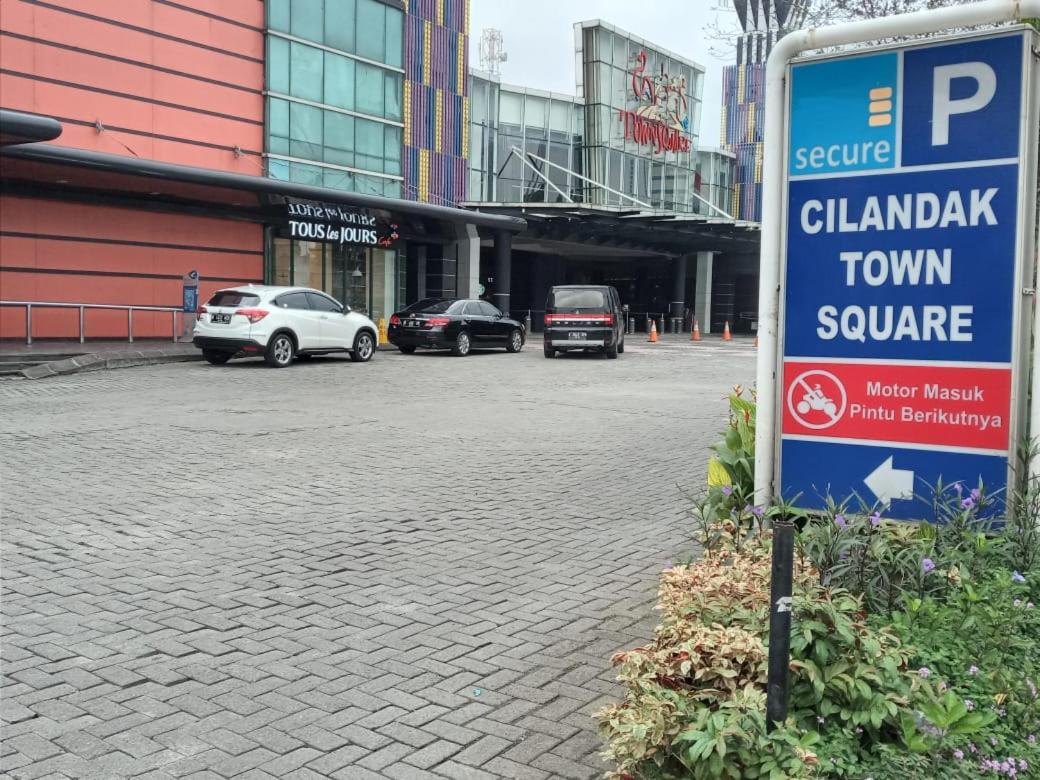 Cilandak Citos Selatan Apartemen Jakarta